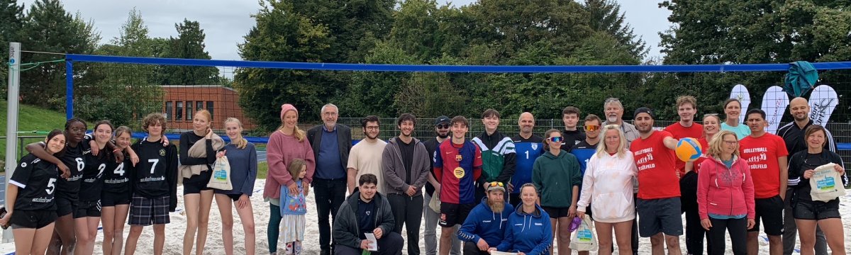 Fair aufschlagen, gemeinsam punkten – faire Volleyballturnier an der Beruflichen Schule des Kreises Stormarn Berufliche Schule des Kreises Stormarn in Bad Oldesloe