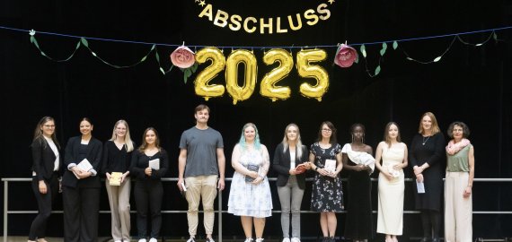 Bild zu Verabschiedung von Auszubildenden aus der Beruflichen Schule in Bad Oldesloe